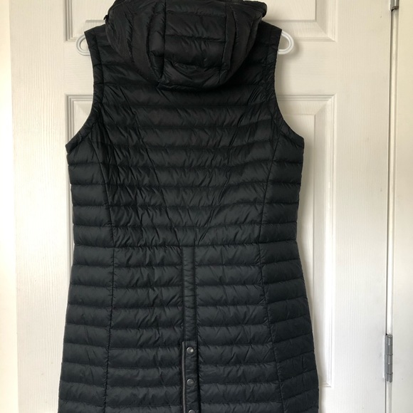 PackDown Vest EUC - Picture 2 of 6